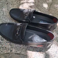 یک جفت کفش کالج سایز۳۹