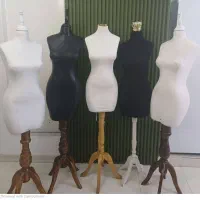 مانکن زنانه پا و نیم تنه