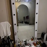 آینه هالیوودی