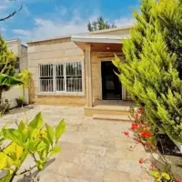 ویلاباغچه سرسبز ۲۰۰ متری/سنددار/تخفیف باورنکردنی