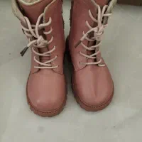بوت بچه گانه