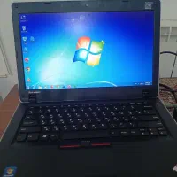 لپتاپ Lenovo با شارژر