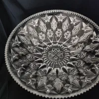دیس پلو خوری و شیرینی خوری