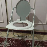 توالت فرنگی سالم و تمیز فقط چند روز استفاده شده
