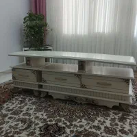 میز تلویزیون شرکتی