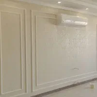 نصب کاغذ دیواری و برچسب کابینت