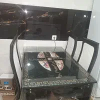 میز غذا خوری‌۴نفره