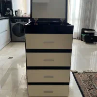 پاتختی ، اینه ، دراور