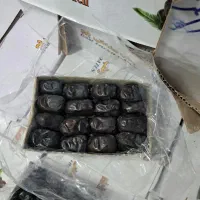 عرضه خرما و کشمش