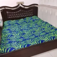 تخت خواب دونفره سایز بزرگ ۱۸۰
