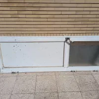 درب آلومینیومی همراه با چهار چوب
