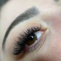 اکستنشن مژه با متریال عالی و قیمت مناسب