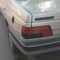 ۴۰۵بسیار تمیز باپرایدتا۳۰۰میلیون معاوضه دارم