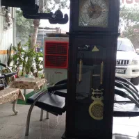 ساعت ایستاده چوبی