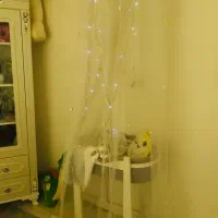 تخت کنار مادر ننو گهواره
