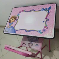 میز و صندلی