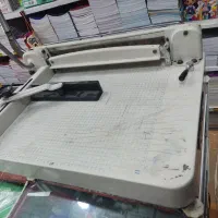 دستگاه برش کتاب کاتر دستی دواهرمه 868 گیوتین