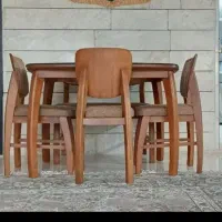 میز نهارخوری