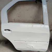 درب عقب راست و گلگیر جلو راست L90
