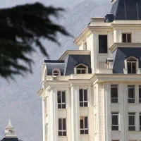 3300متربنا-برجی-برای-برندهای-ماندگار-میدان-ولیعصر