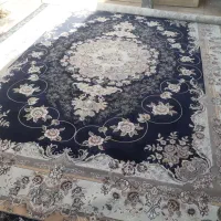یک عدد فرش ۱۲متری سرمه ای در حد نو