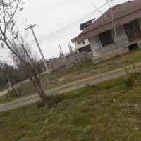 فروش بنای قدیمی کلنگی سه نبش بر آسفالت سند تکبرگ