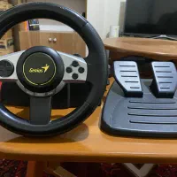 فرمان بازی Genius به همراه پدال، سالم و کم‌کار