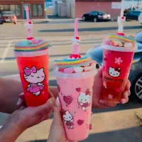 استخدام نیروی آشنا به کافیشاپ و بستنی و آبمیوه