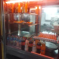 آشپز و کمک آشپز ایرانی پز