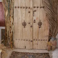 درب چوبی قدیمی