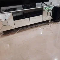 میز تلویزیون اینه ای