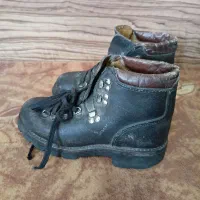 کفش سنگین کوهنوردی