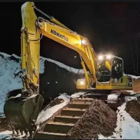 راننده بیل مکانیکی هستم..،