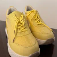 کفش کتونی