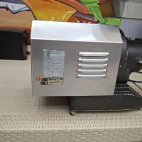 چرخ گوشت 32 اومگا وسانتیفیوژ 2اسب ومقدارظروف