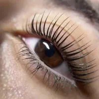 خدمات تخصصی لیفت و لمینت مژه و ابرو
