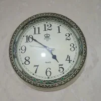 ساعت دیواری