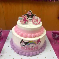 فروشنده خانم برای قنادی