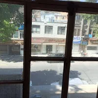 فروش-طبقه-فوقانی-تجاری-مرکز-شهر-روبروی-شیرینی-دقیق