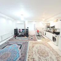 فروش فوری آپارتمان شیک نزدیک خیابان اصلی***