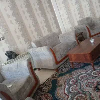 مبل|مبلمان خانگی و میز عسلی|بومهن, |دیوار