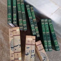 تفسیر نور در  9 جلد.  و حیواة القلوب در 5