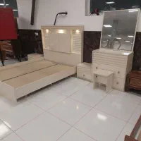 تخت  خواب//     لوکس