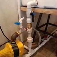 لوله کش برق کار جوشکار تاسیسات پمپ آب پکیج