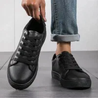 کتونی برشکا مردانه سایز 42