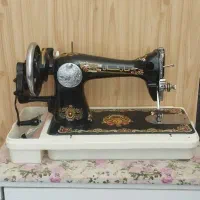 چرخ خیاطی میز چرخ