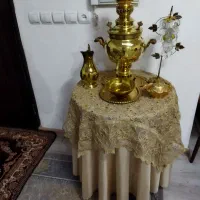 میزوورویه سماوروکل وسایلش وانگورروی میز