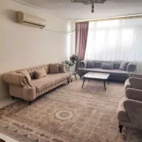 100متر-سالن-پرده-خور-2طبقه-روهمکف-کم-پله