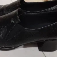 ۲ جفت کفش سایز۴۰ در حد نو