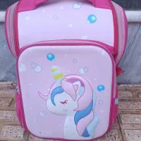 کیف مدرسه